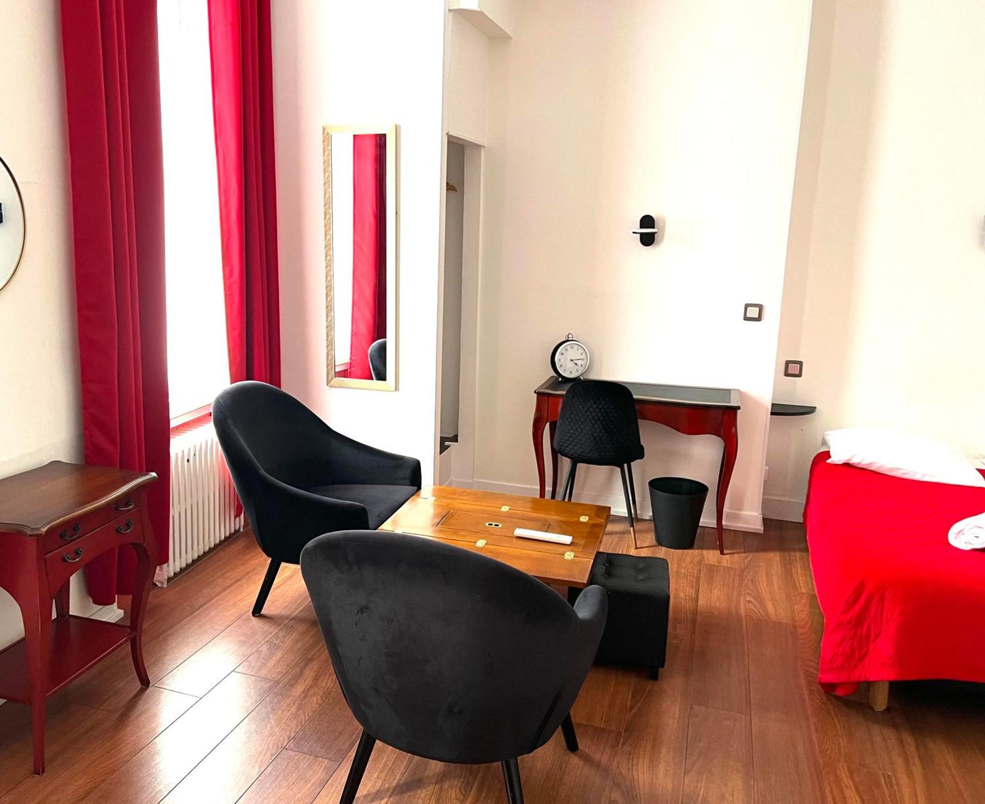 Hotel De La Gare Cherbourg-en-Cotentin Ngoại thất bức ảnh