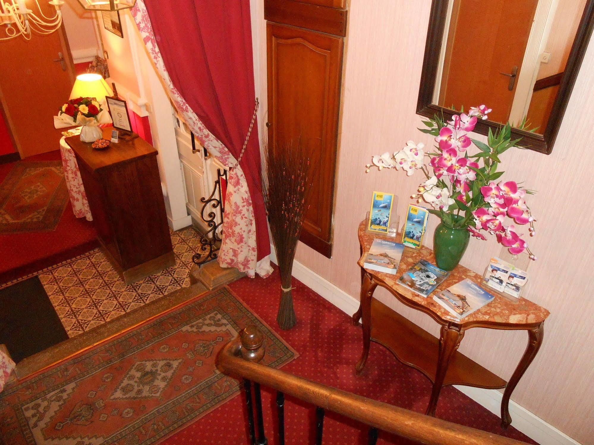Hotel De La Gare Cherbourg-en-Cotentin Ngoại thất bức ảnh