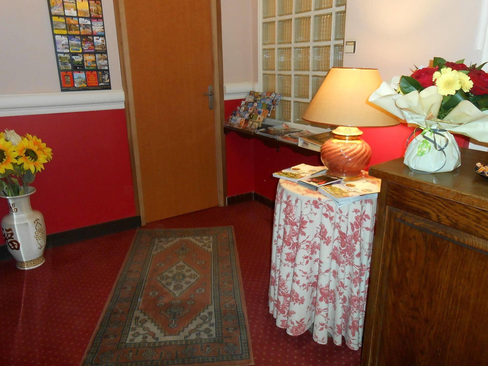 Hotel De La Gare Cherbourg-en-Cotentin Ngoại thất bức ảnh